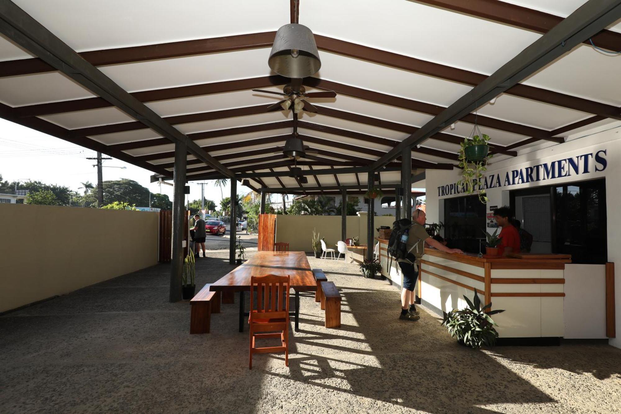 Tropical Plaza Apt Nadi Eksteriør billede