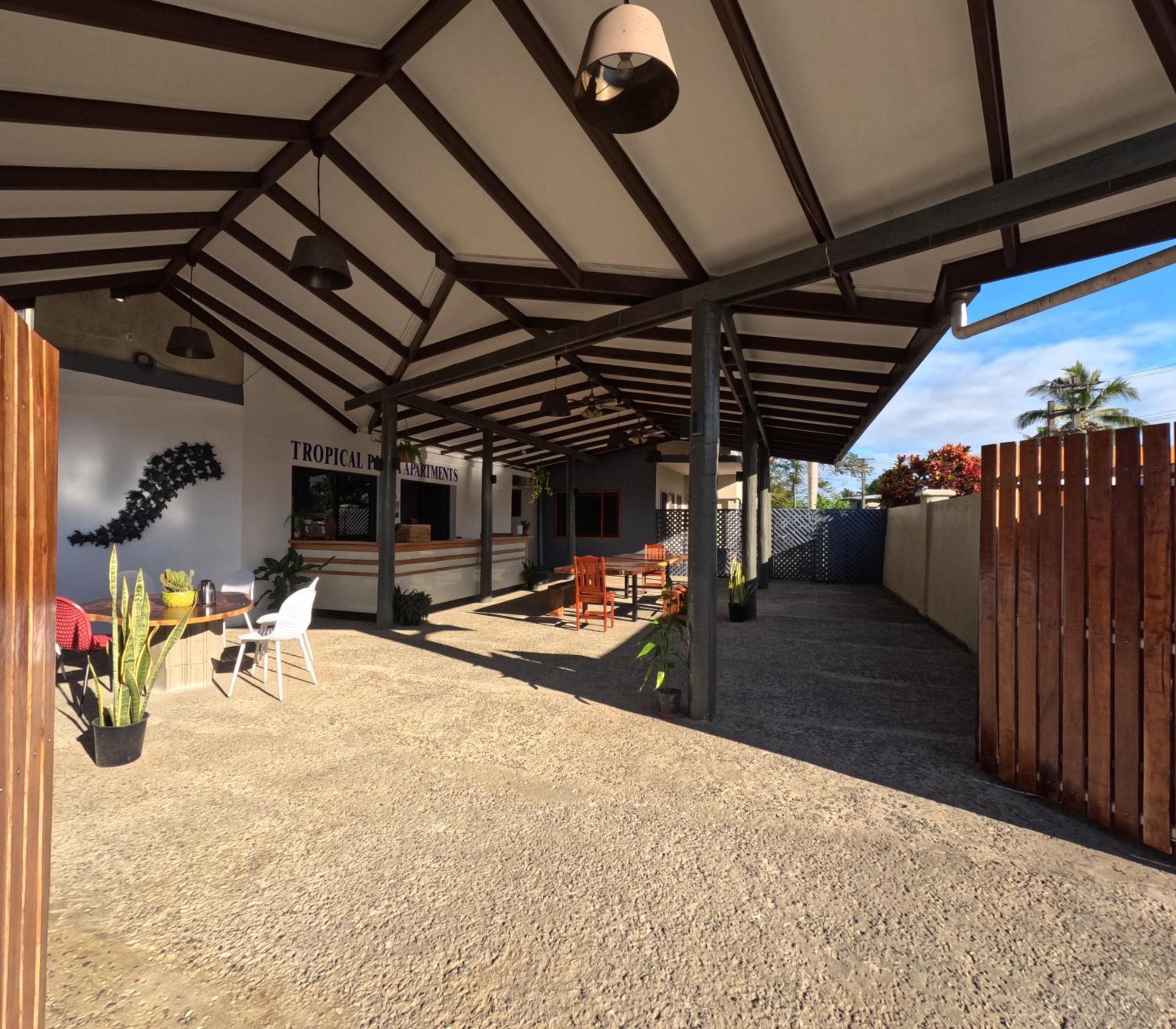 Tropical Plaza Apt Nadi Eksteriør billede